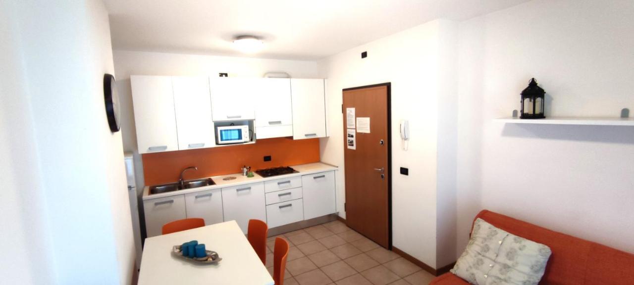 Residence Roberta Con Piscina - Agenzia Cocal กาออร์เล ภายนอก รูปภาพ