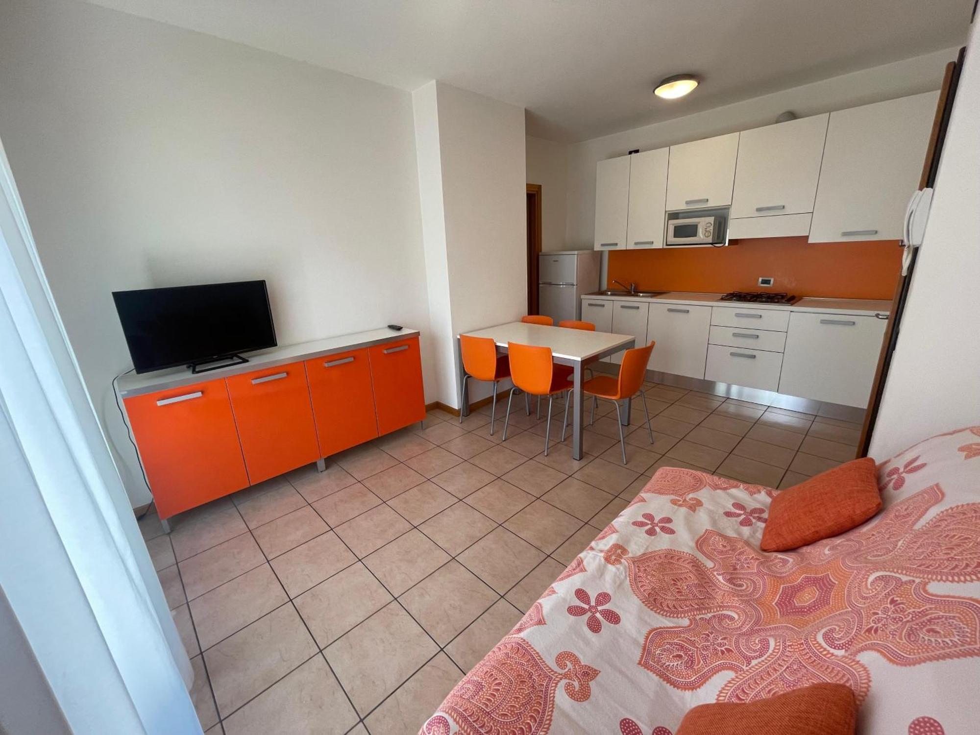 Residence Roberta Con Piscina - Agenzia Cocal กาออร์เล ภายนอก รูปภาพ